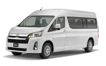 Toyota Hiace o Similar 